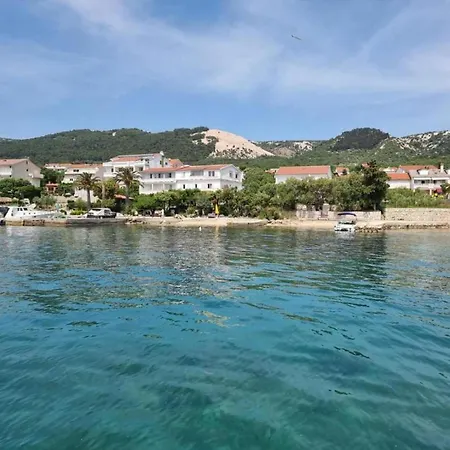 In By The Botel Supetarska Draga