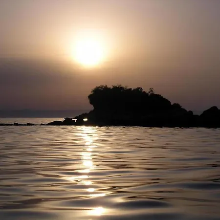 In By The Supetarska Draga